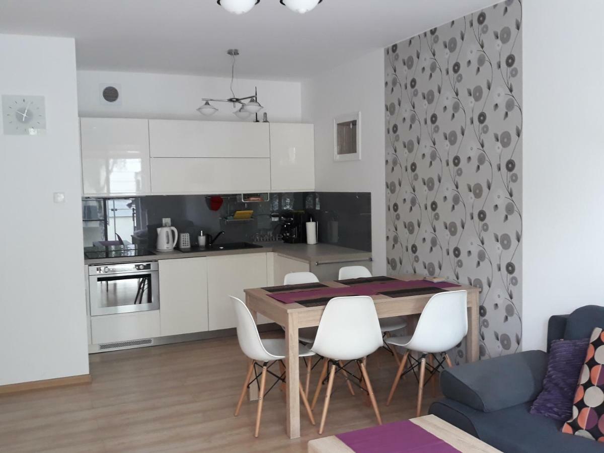 Kolobrzeg Apartamenty Emilia Polanki Екстер'єр фото