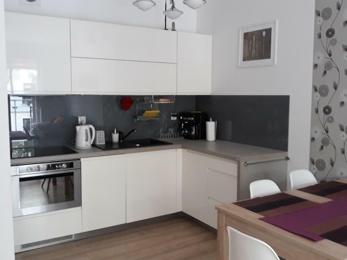 Kolobrzeg Apartamenty Emilia Polanki Екстер'єр фото